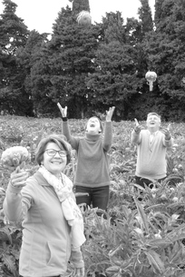 Martine, Delphine & Jean-Bernard Millon Mesnard